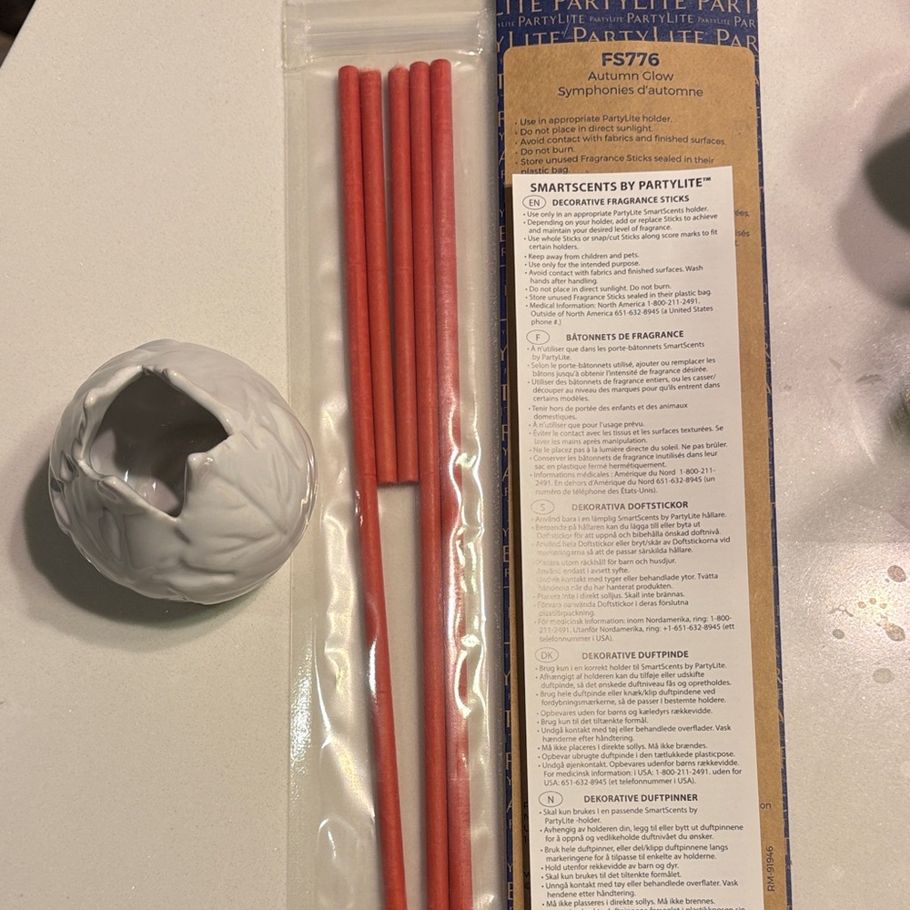 PartyLite Autumn Glow Red Fragrance Sticks with Ceramic Holder
